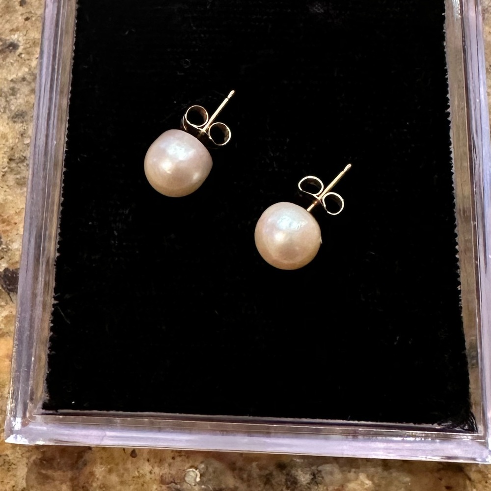 Cultured Pearl Earrings 14k
